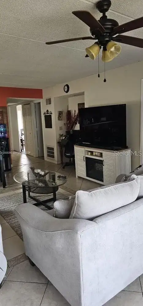 5627 Blue Shadows Court # 3, Orlando FL 32811 photo 3