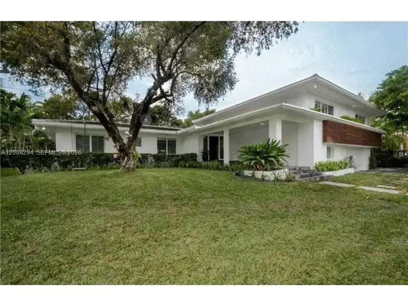 173 S Shore Dr S, Miami FL 33133