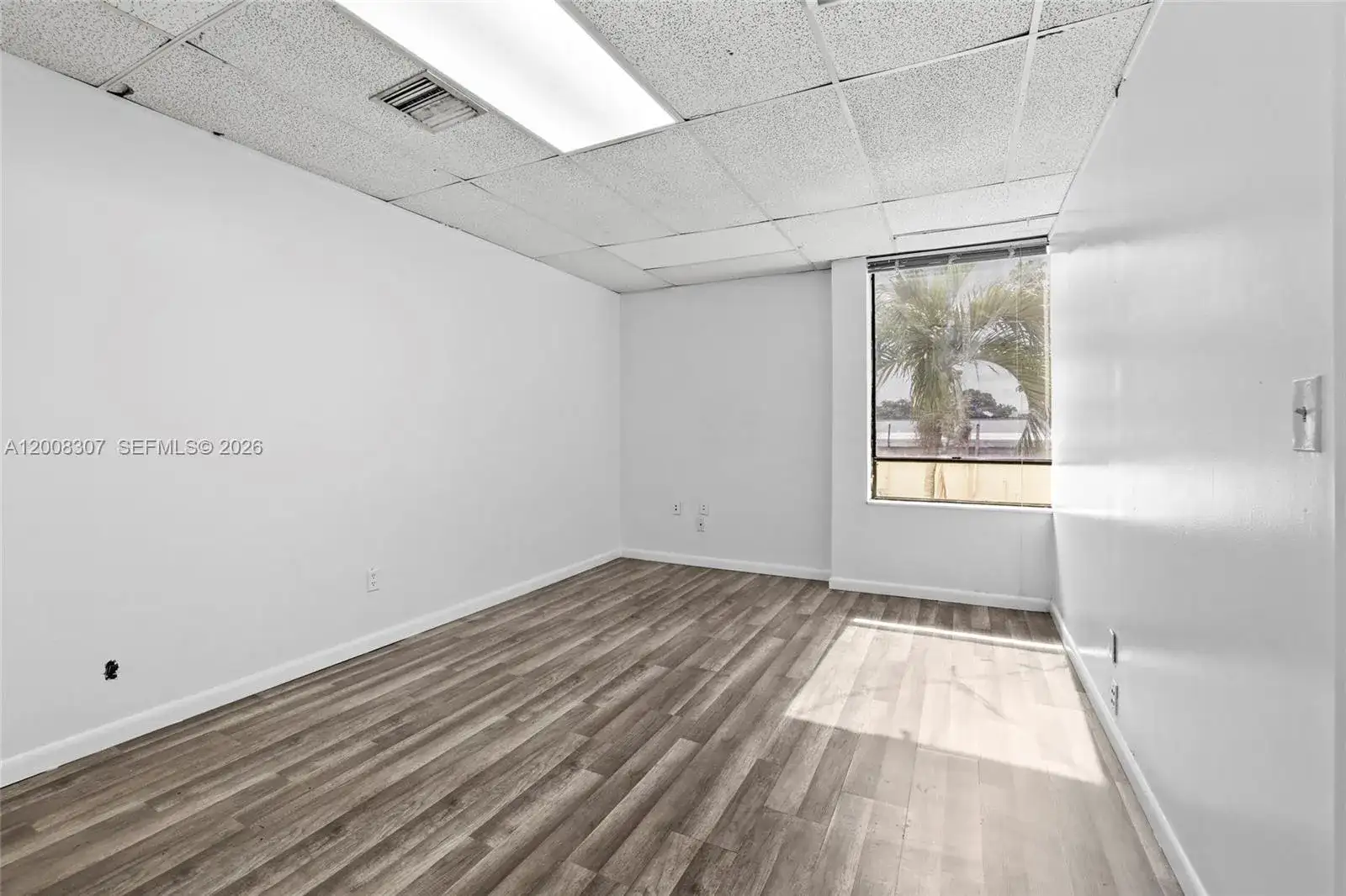 8358 W Oakland Park Blvd # C, Sunrise FL 33351 photo 2