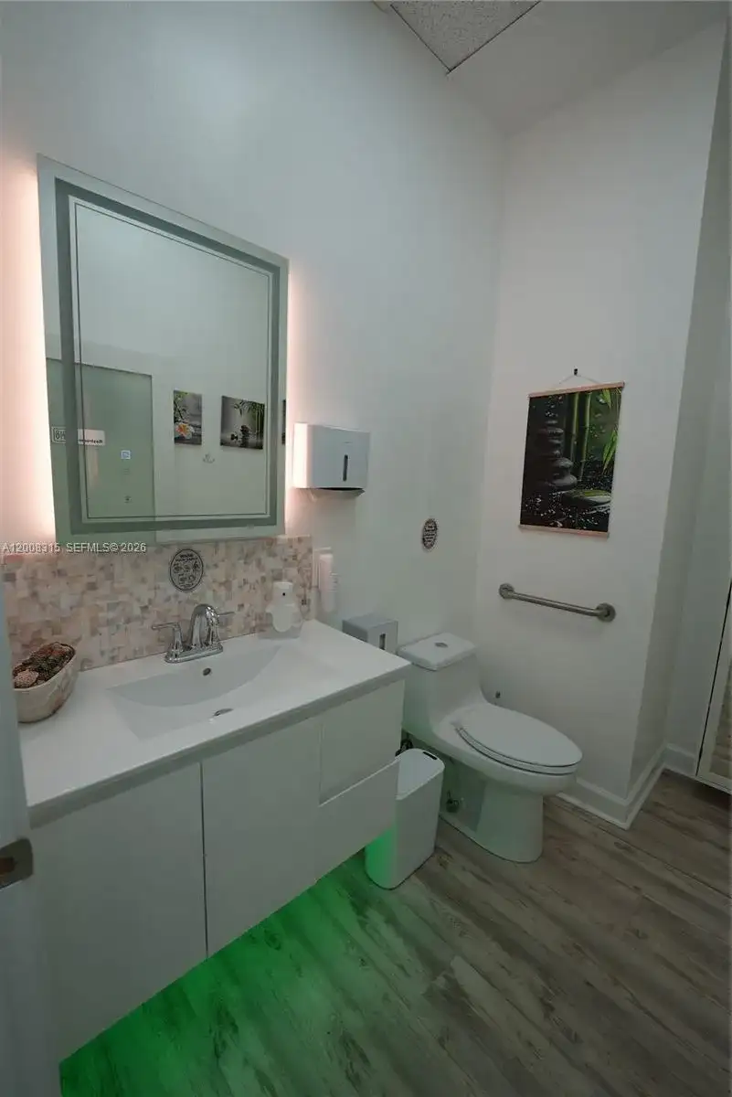 7171 SW 24th St, Miami FL 33155 photo 4