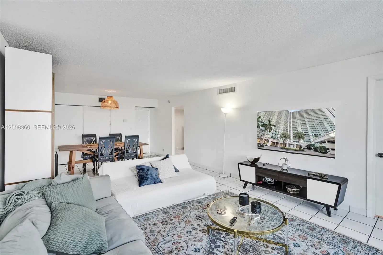 100 Bayview Dr # 401, Sunny Isles Beach FL 33160 photo 3