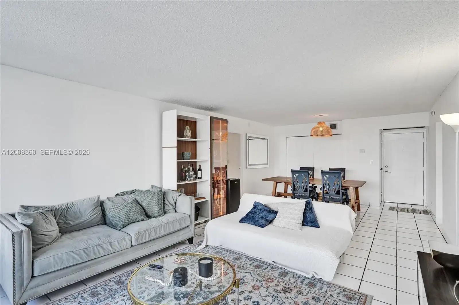 100 Bayview Dr # 401, Sunny Isles Beach FL 33160 photo 4