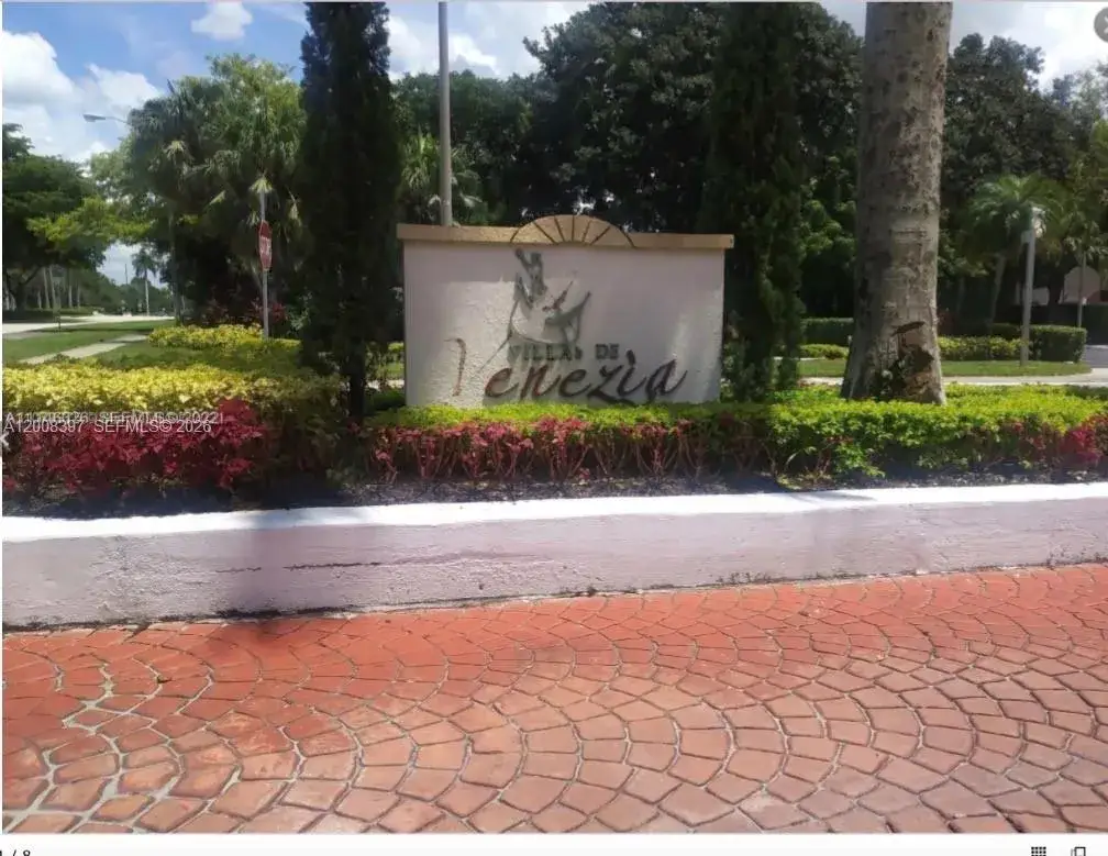 9943 Nob Hill Pl # 9943, Sunrise FL 33351