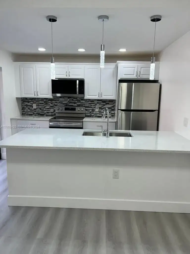 736 Mill Valley Pl # 736, West Palm Beach FL 33409 photo 3