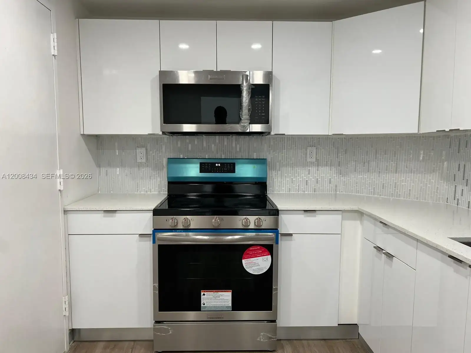 500 Bayview Dr # 1120, Sunny Isles Beach FL 33160 photo 5