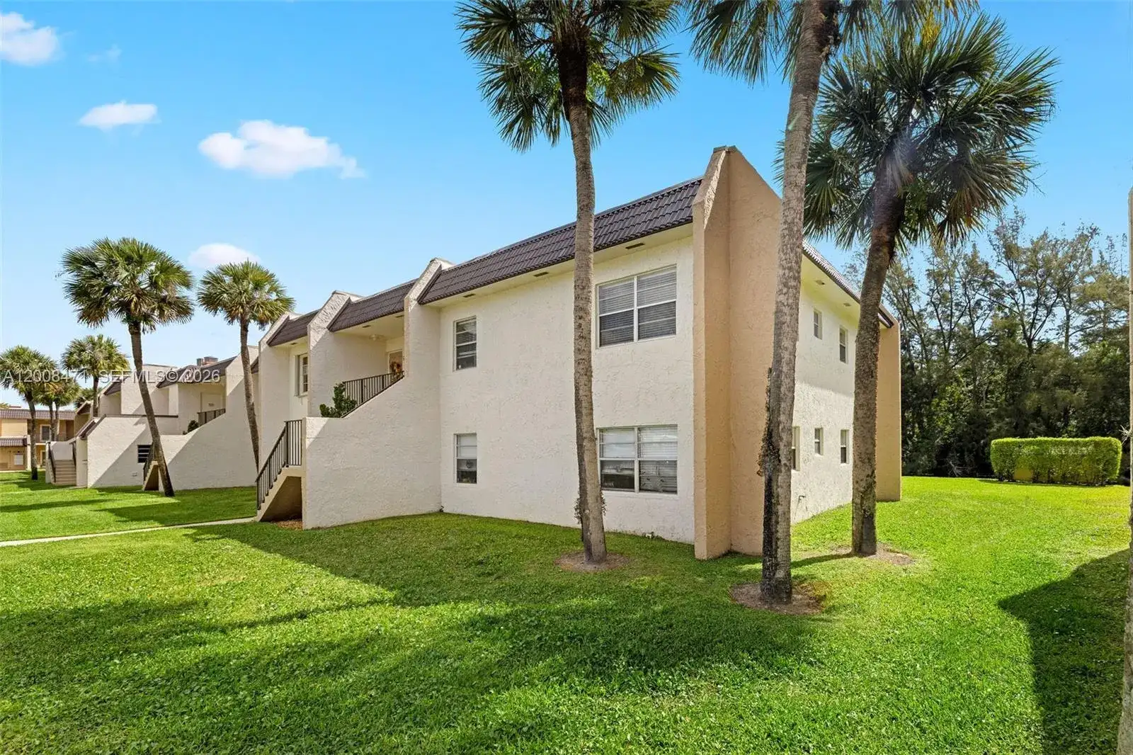 110 Lake Meryl Dr # 216, West Palm Beach FL 33411 photo 3