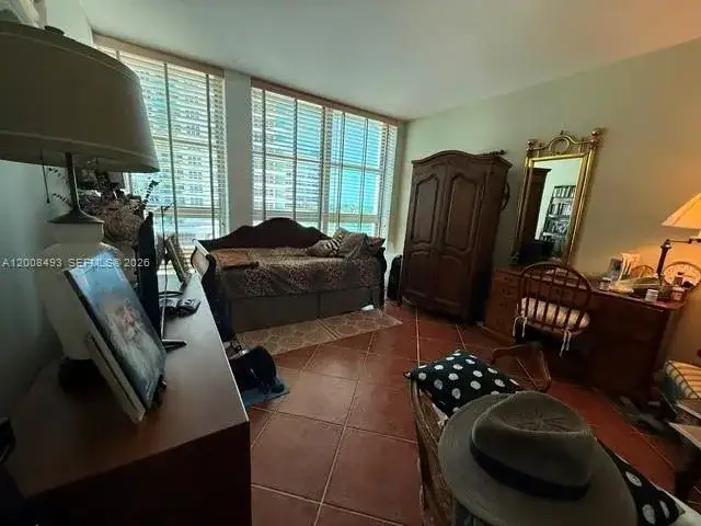 5055 Collins Ave # 4C, Miami Beach FL 33140 photo 4