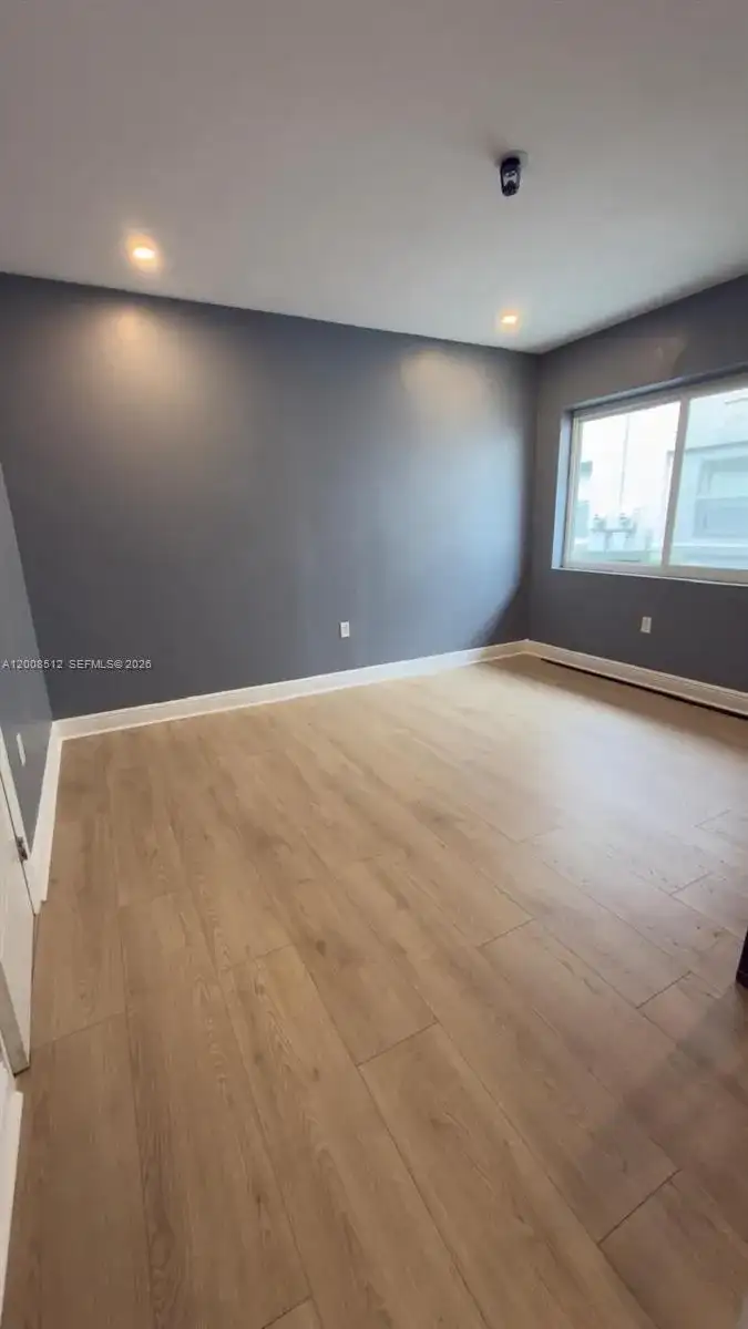 501 NE 70th St # 1, Miami FL 33138 photo 4