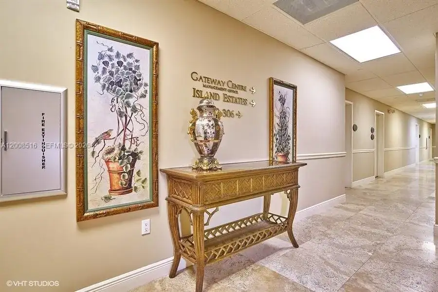 2750 NE 185th St # 302, Aventura FL 33180 photo 4