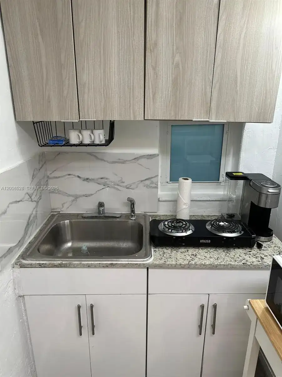 501 NE 70th St # 3, Miami FL 33138 photo 2