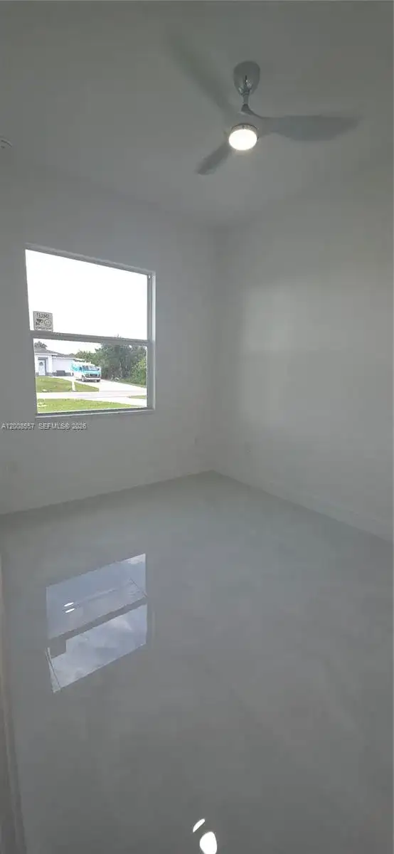 322/324 Poplar # 22, Lehigh Acres FL 33974 photo 3