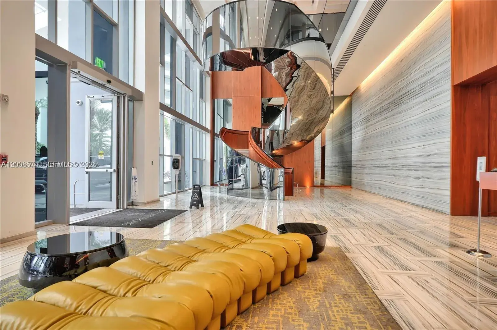 1300 Brickell Bay Dr # 807, Miami FL 33131