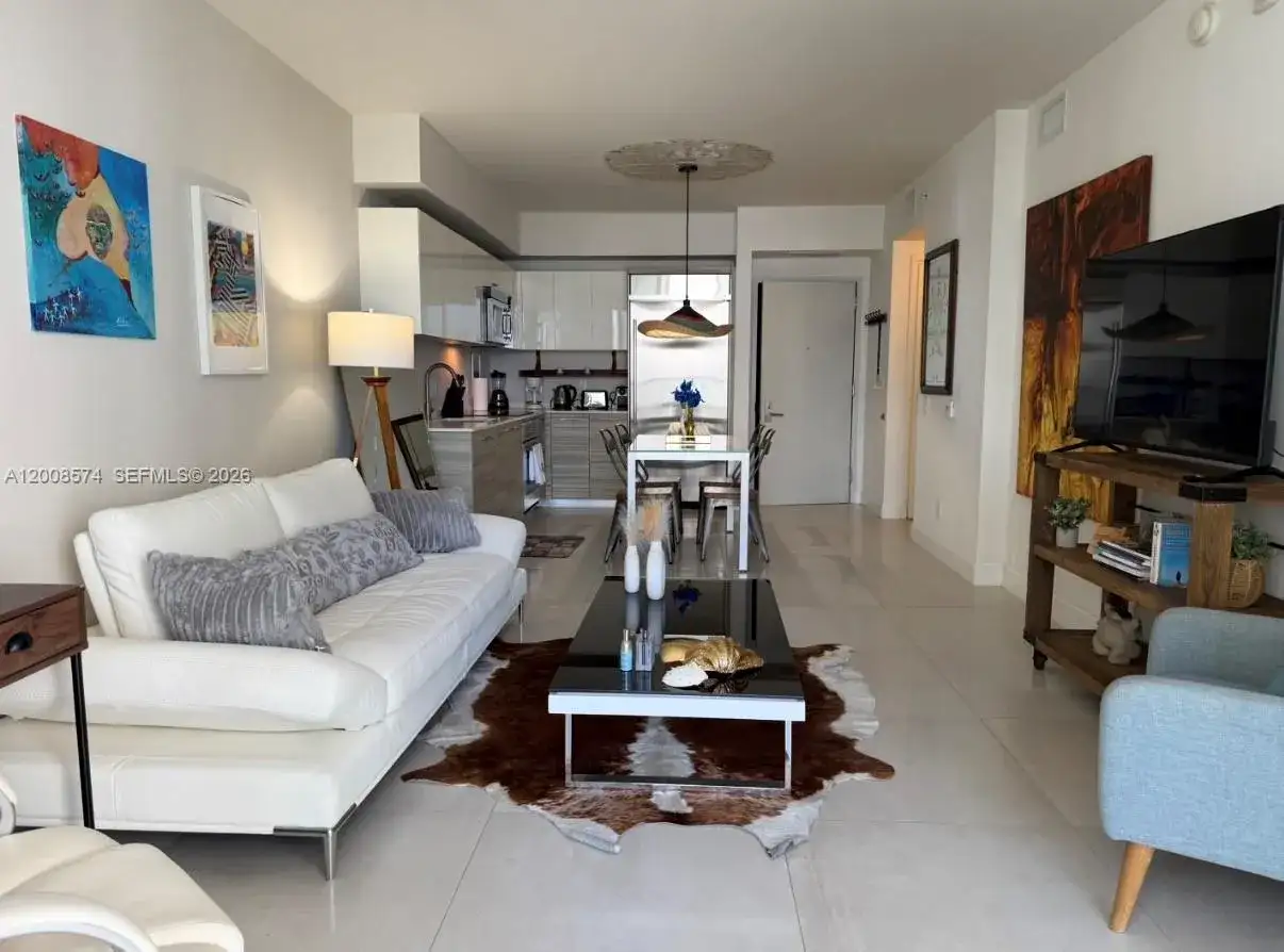 1300 Brickell Bay Dr # 807, Miami FL 33131 photo 4
