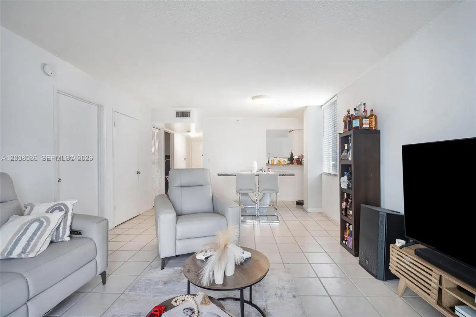 126 SW 17th Rd # 507, Miami FL 33129 photo 2