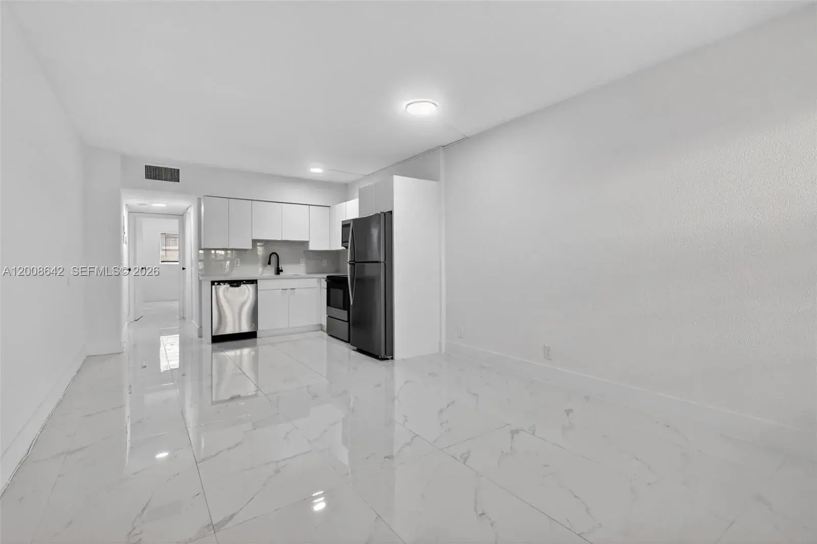 1740 Funston ST # 3, Hollywood FL 33020