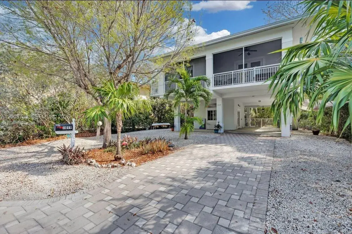 1019 Snapper Ln, Key Largo FL 33037