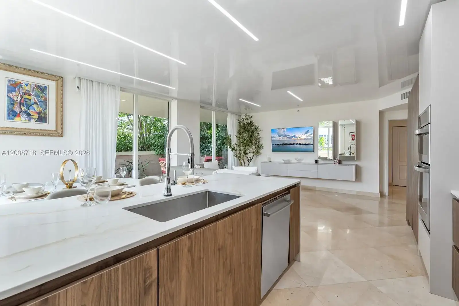17555 Atlantic Blvd # 508, Sunny Isles Beach FL 33160 photo 3