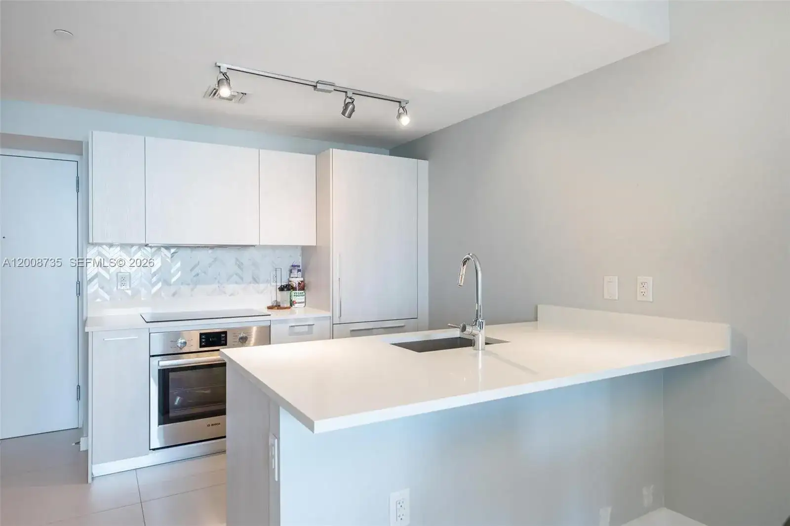 501 NE 31st St # 2703, Miami FL 33137 photo 4