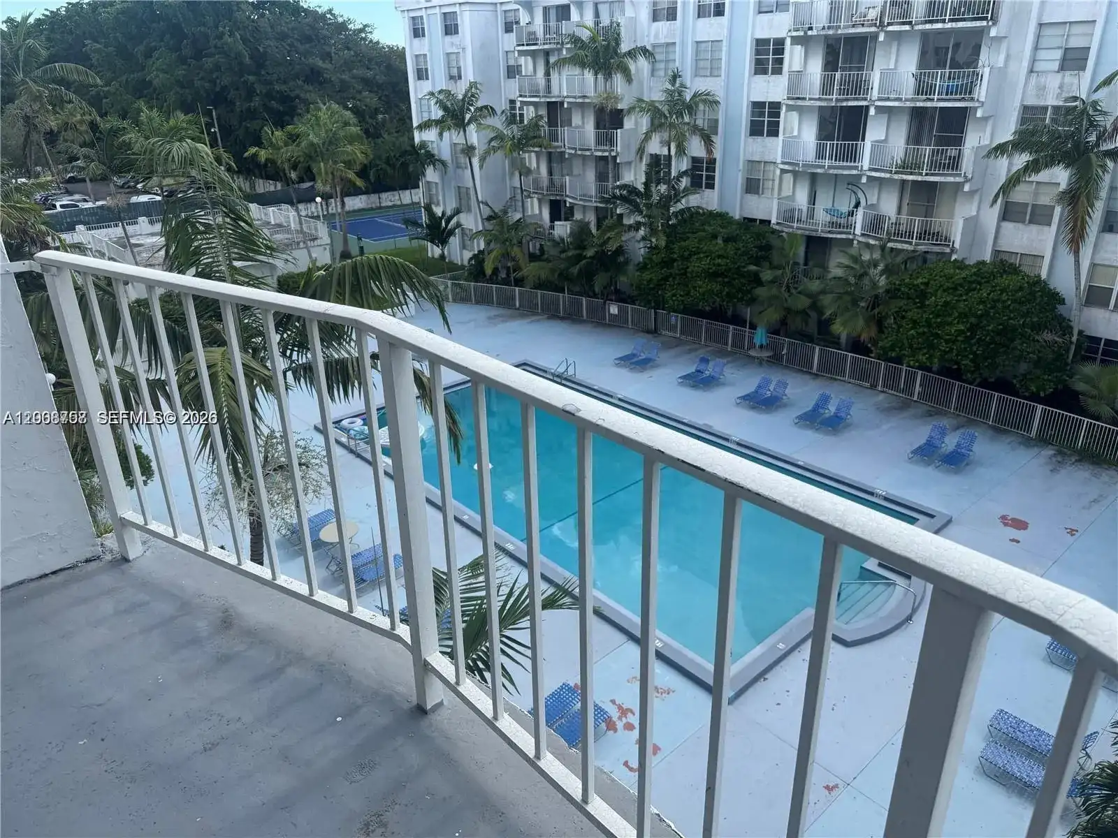 488 NW 165th St Rd # 610, Miami FL 33169 photo 4