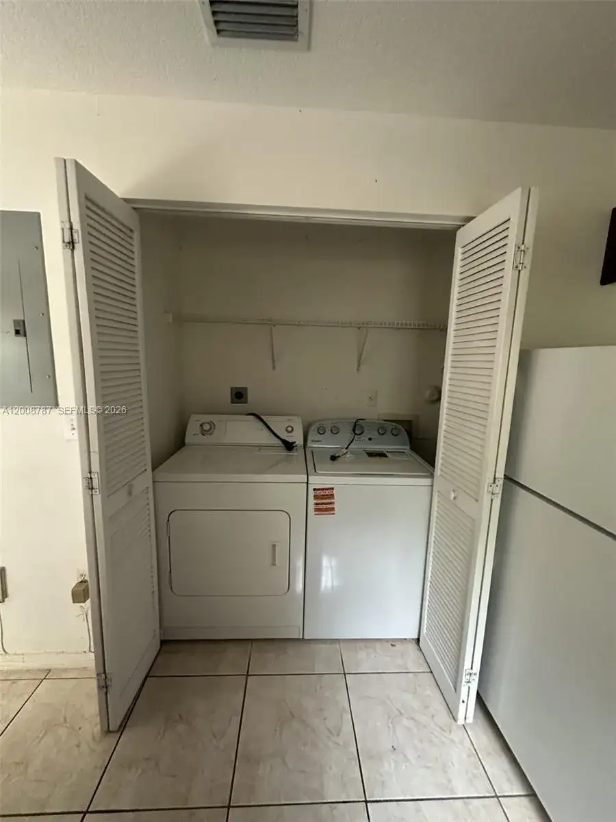 7125 NW 173rd Dr # 2401, Hialeah FL 33015 photo 4