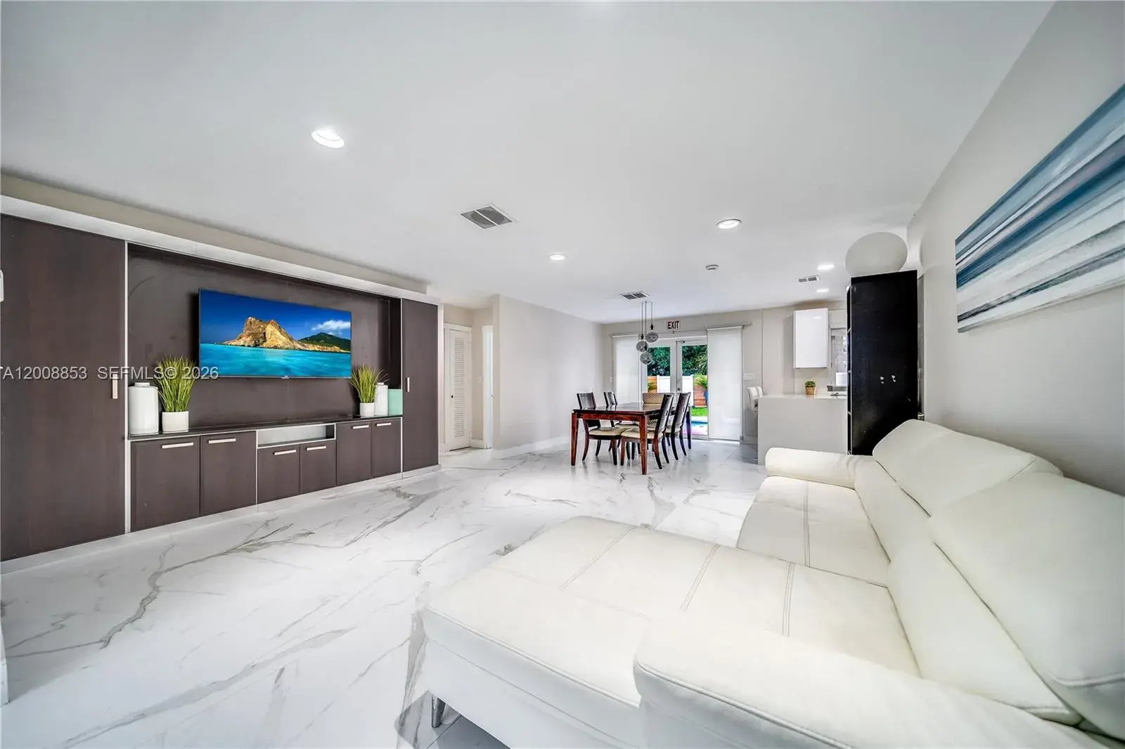 1940 NE 62nd St, Fort Lauderdale FL 33308