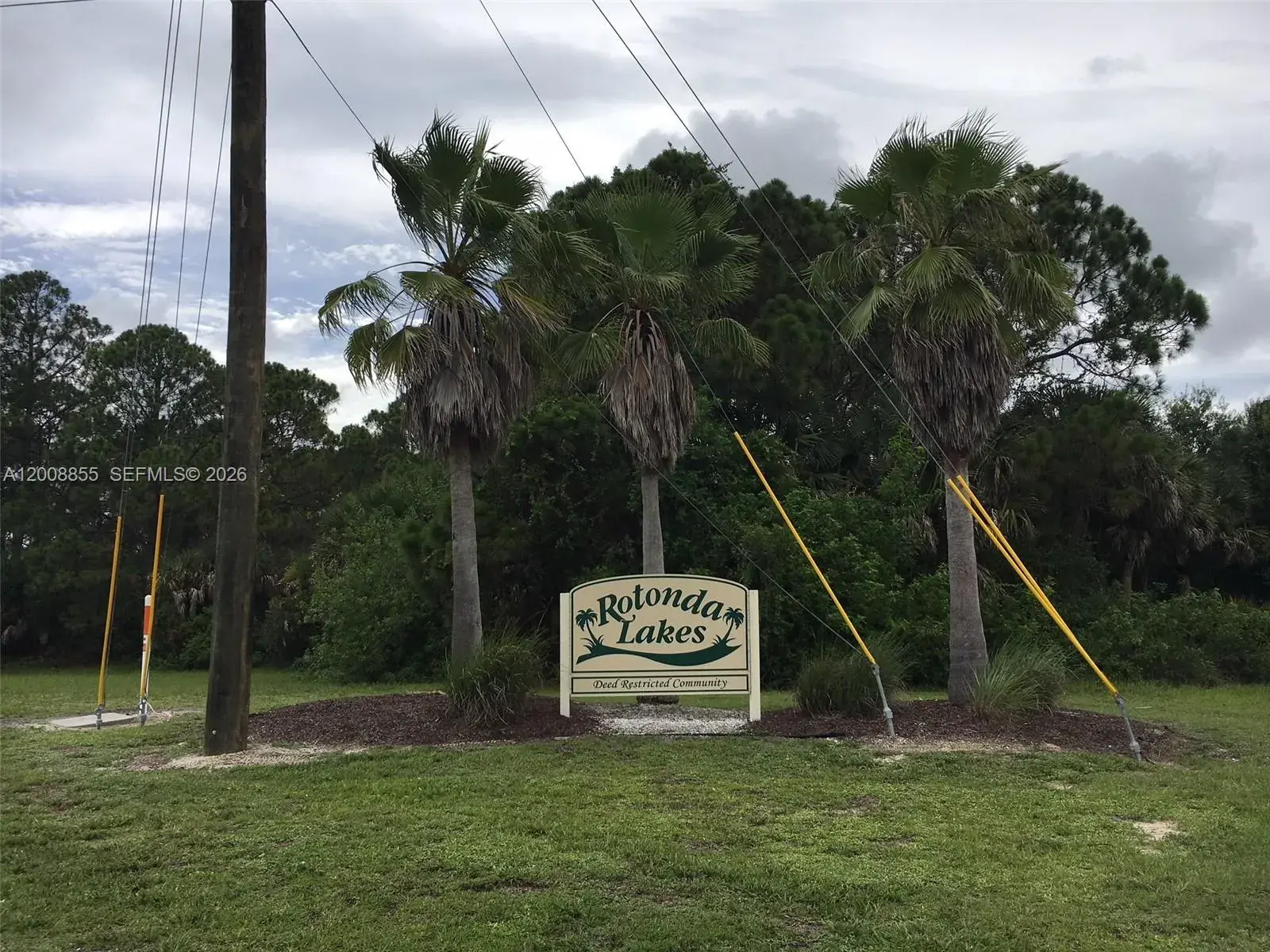 385 Albatross Rd, Other City - In The State Of Florida FL 33947