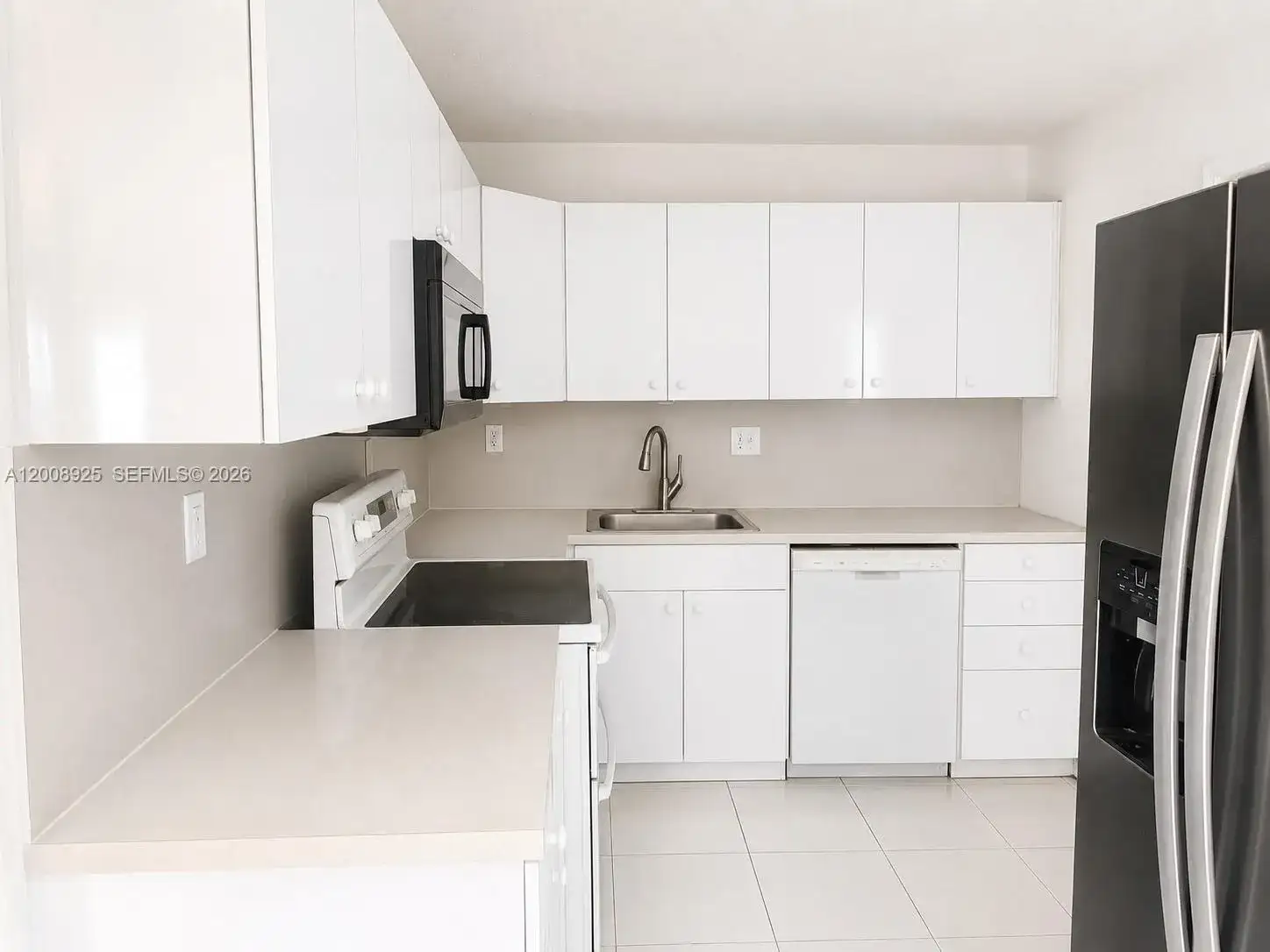 8210 SW 7th St, North Lauderdale FL 33068 photo 2