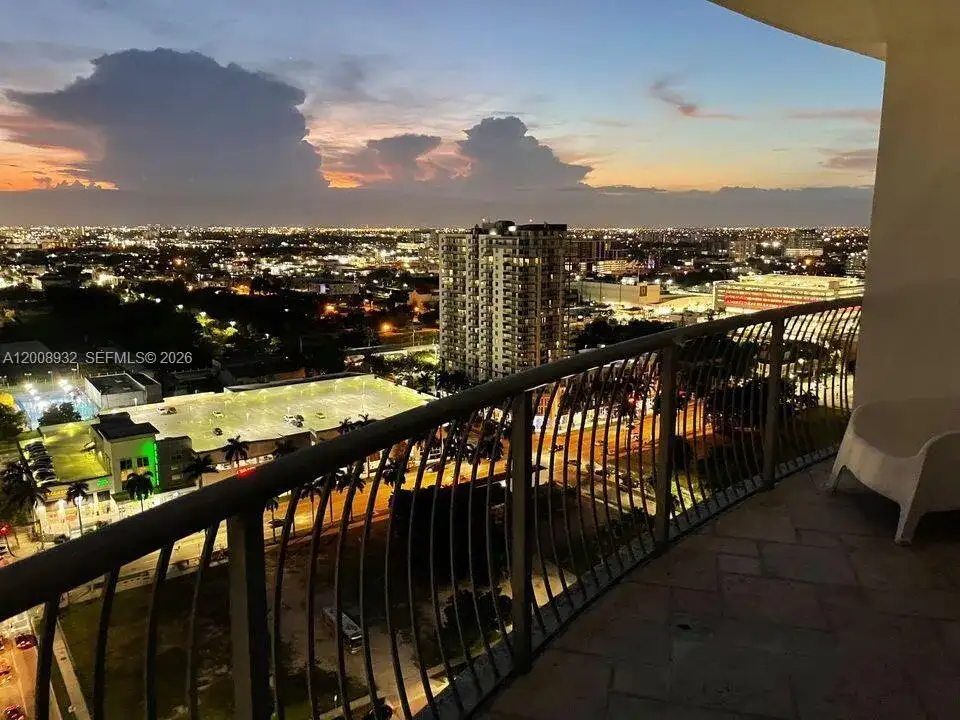 1750 N Bayshore Dr # 2514, Miami FL 33132 photo 3