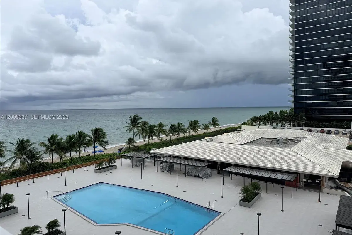 1950 S Ocean Dr # 5L, Hallandale Beach FL 33009