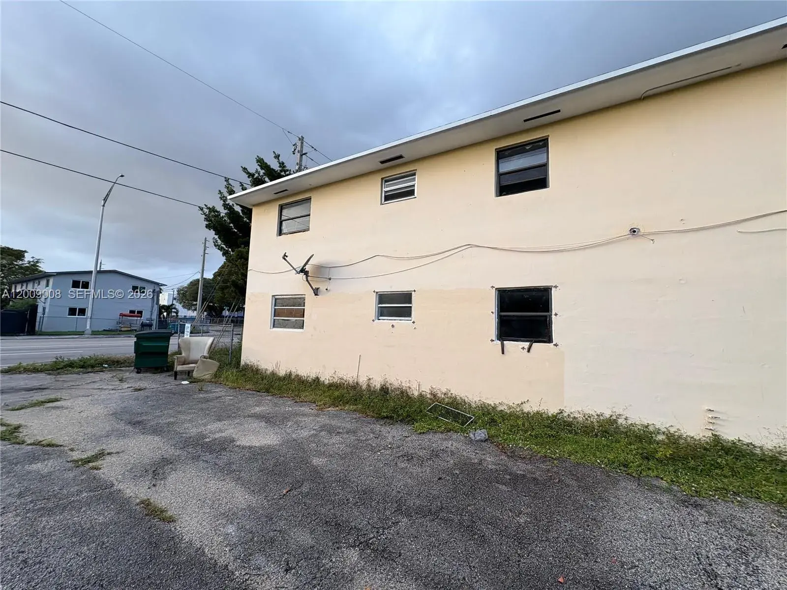 1198 NW 61st St, Miami FL 33127