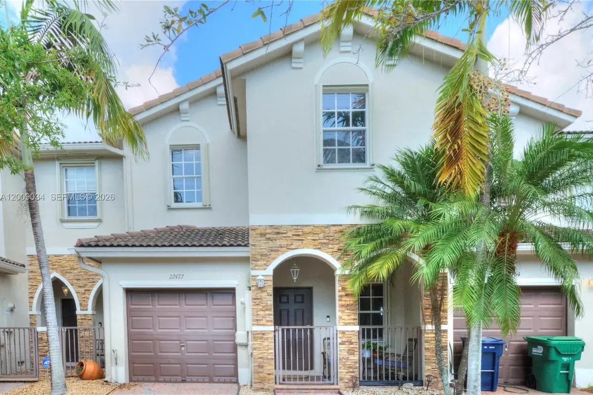 22472 SW 89th Path, Cutler Bay FL 33190