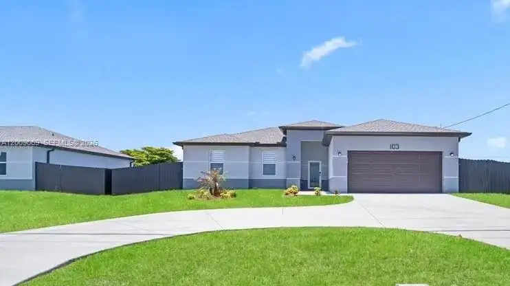 103 Diplomat Pkwy E, Cape Coral FL 33909