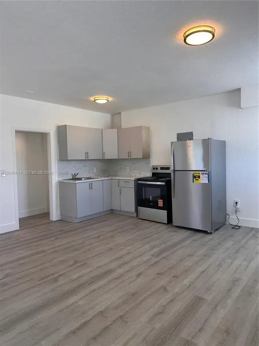 50 NW 79th St # 6, Miami FL 33150 photo 4