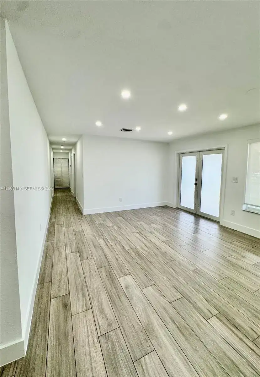11770 SW 178th Ter, Miami FL 33177 photo 3