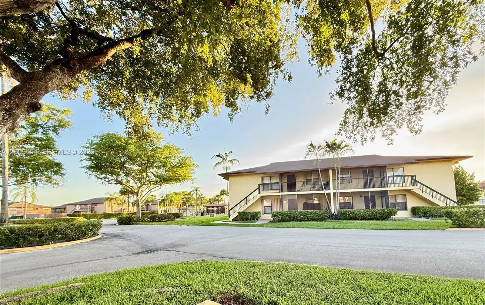10016 Winding Lake Rd # 202, Sunrise FL 33351 photo 3