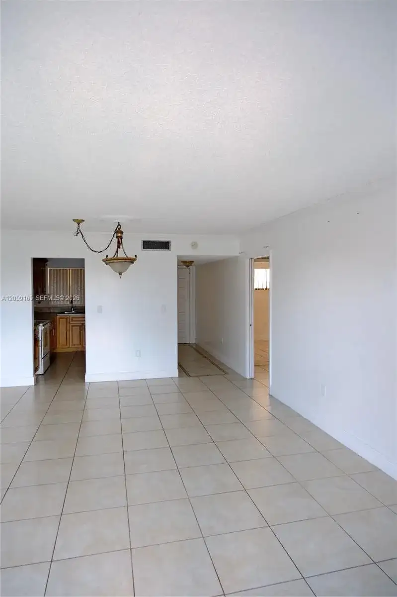 650 NE 149th St # 505F, Miami FL 33161 photo 4