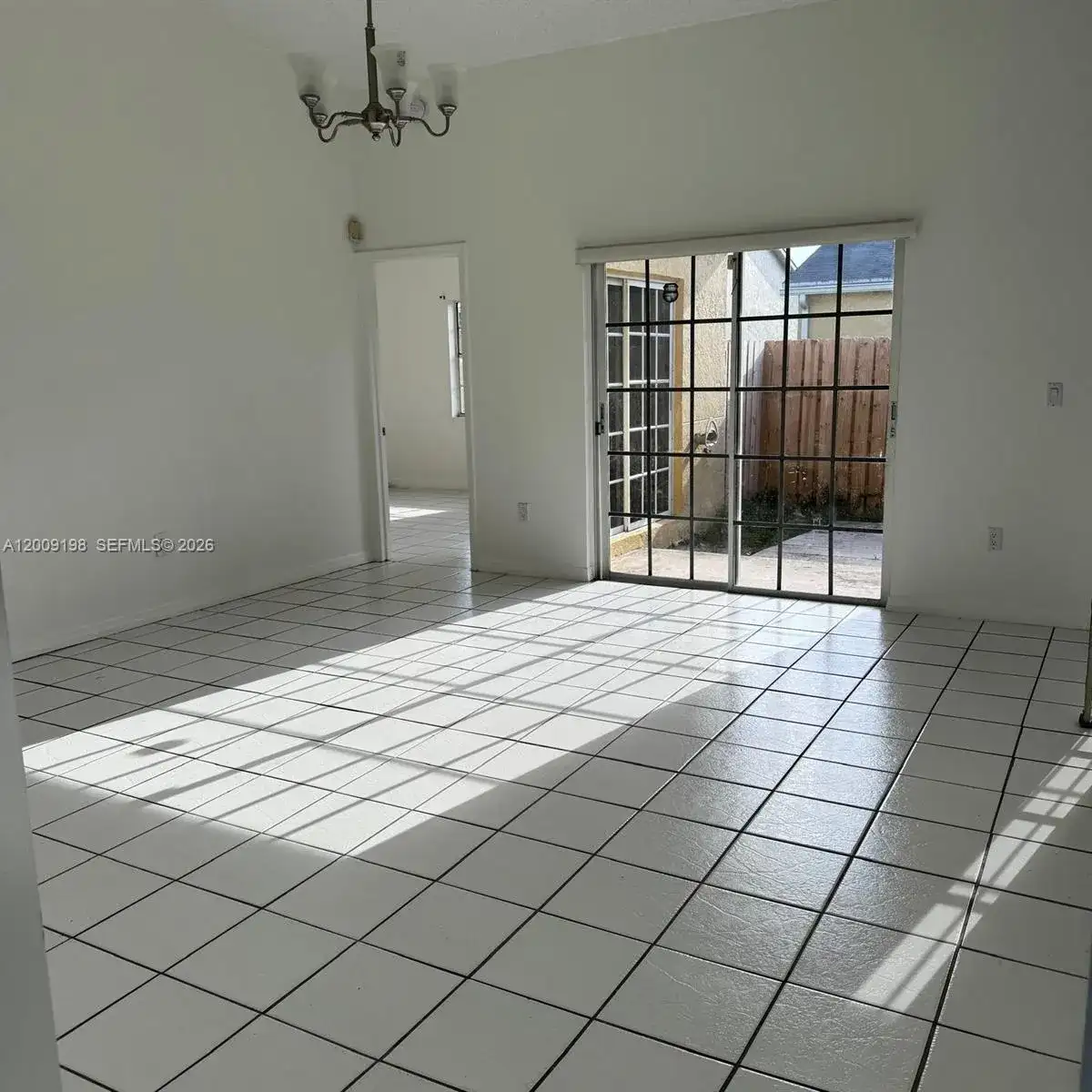 21215 NE 9th Ct # 4, Miami FL 33179 photo 2