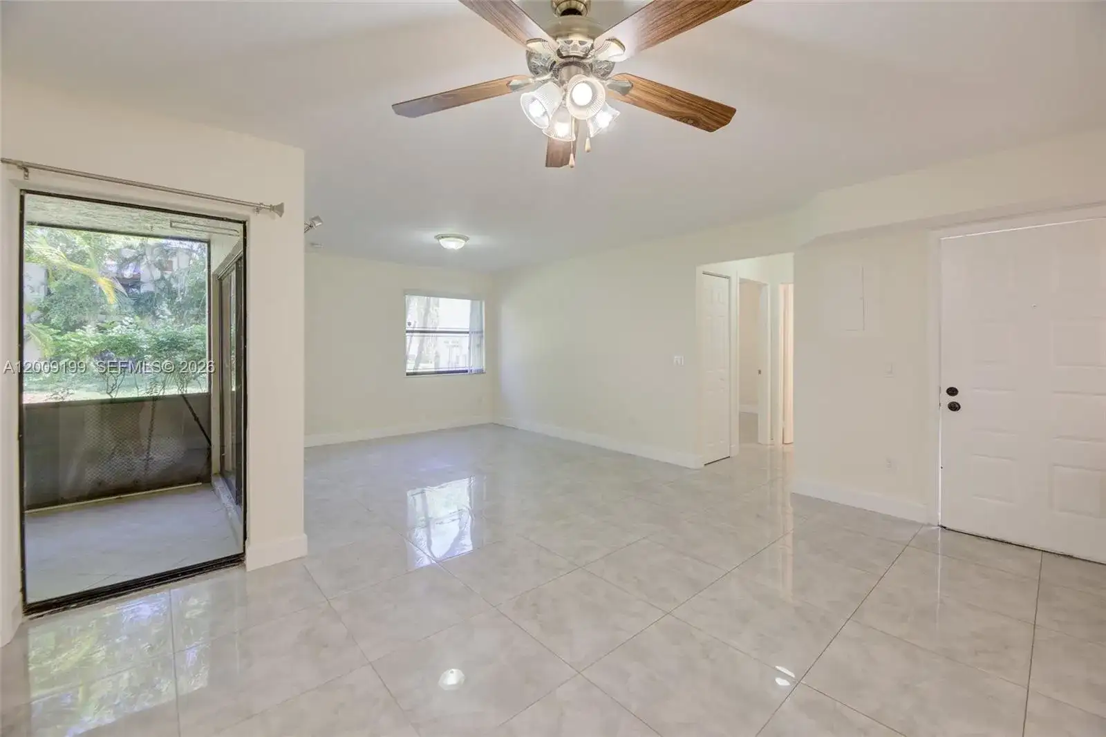 20160 NE 3rd Ct # 3, Miami FL 33179 photo 2
