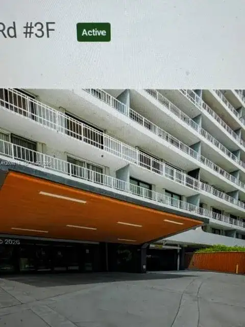 200 SE 15th Rd, Miami FL 33129 photo 2