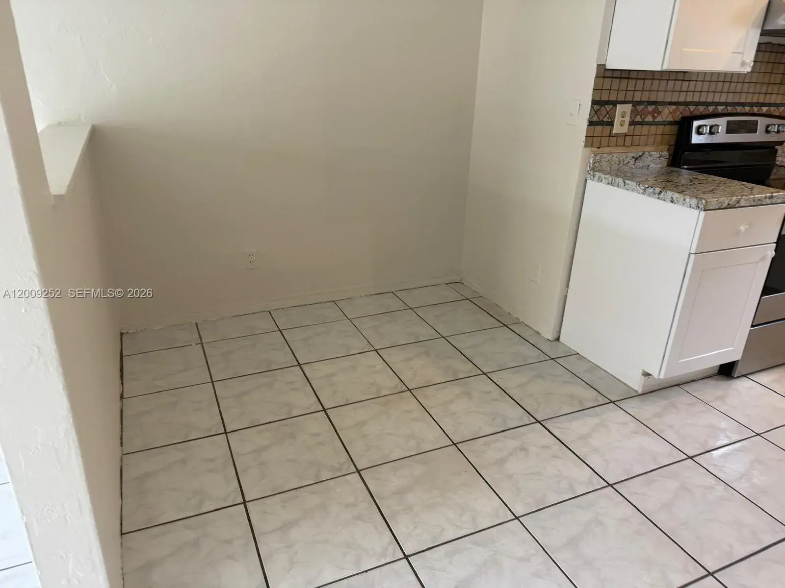 728 SW 7th St # 2, Hallandale Beach FL 33009