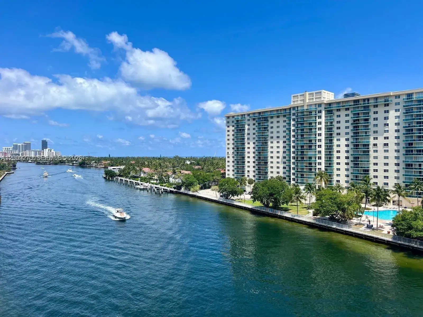 19390 Collins Ave # 1510, Sunny Isles Beach FL 33160
