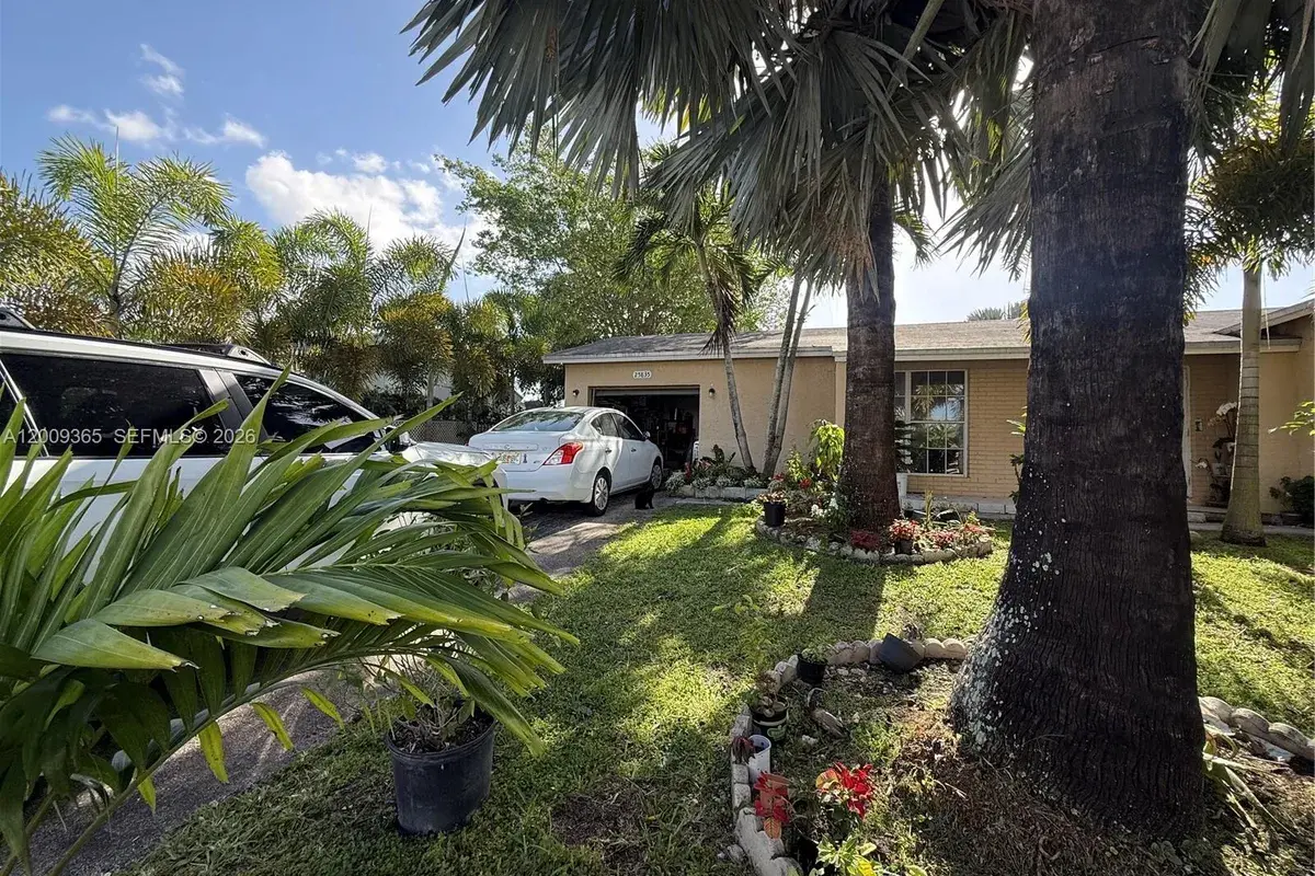25835 SW 131st Ct, Homestead FL 33032