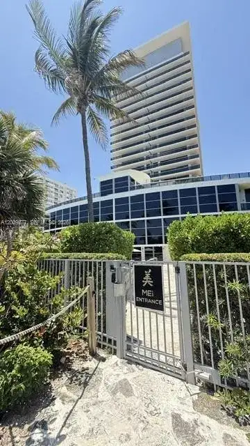 5875 Collins Ave # 708, Miami Beach FL 33140 photo 4