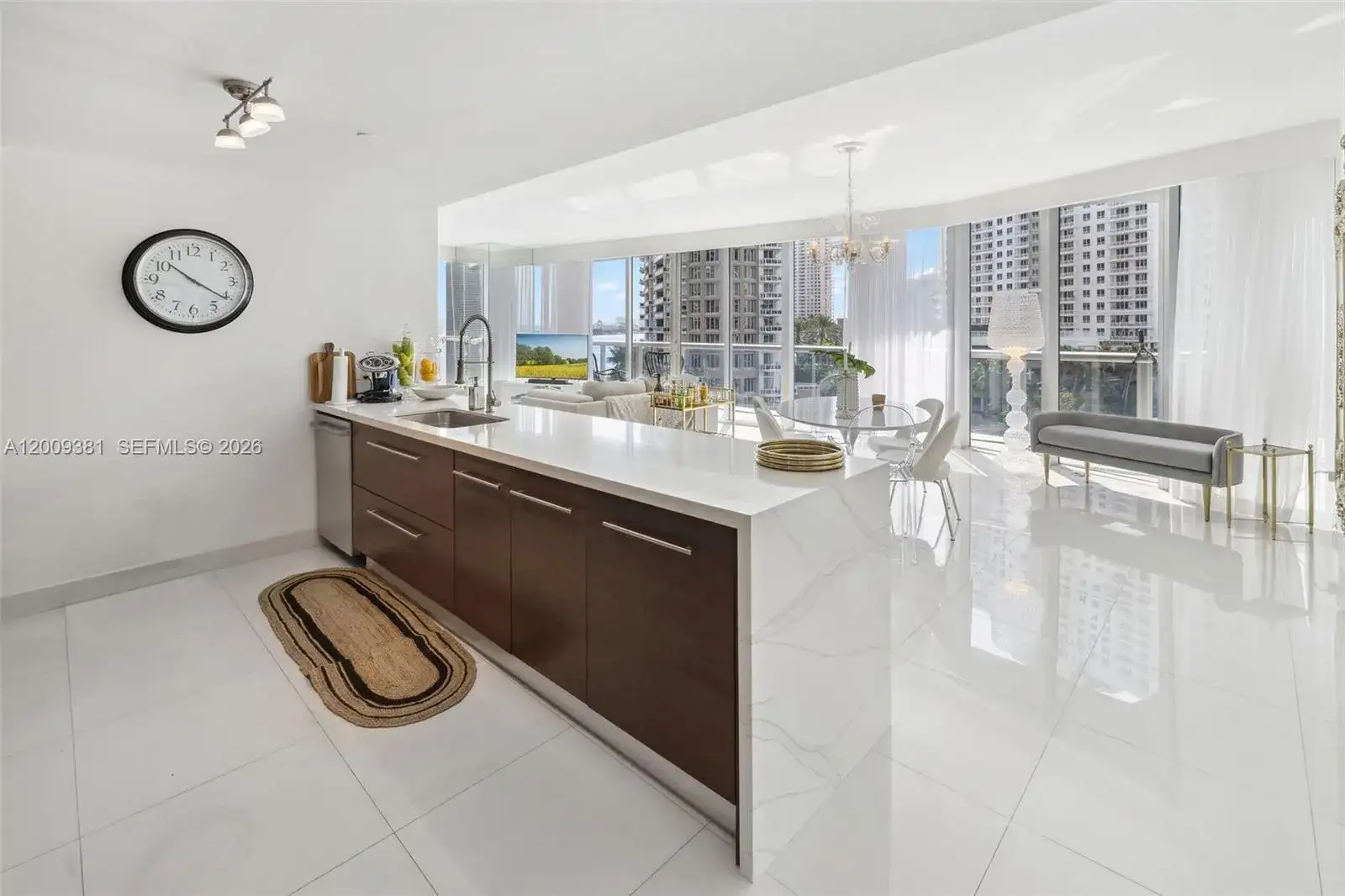 465 Brickell Ave # 701, Miami FL 33131 photo 3