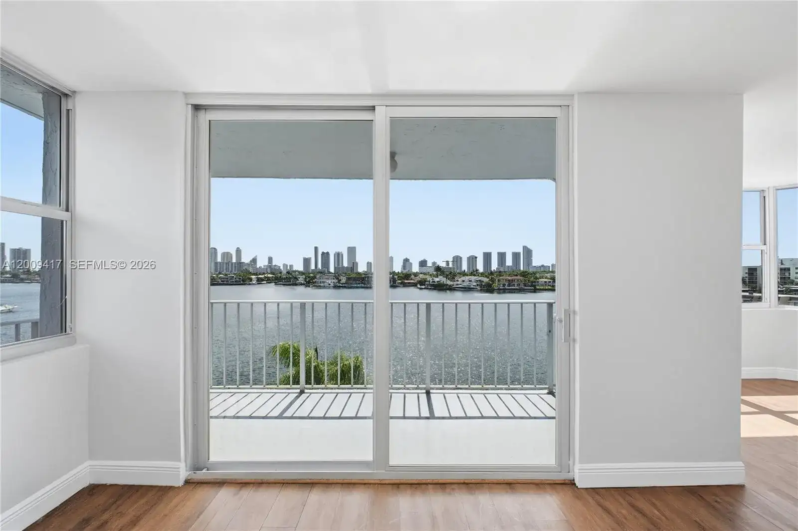 16570 NE 26th Ave # 5A, North Miami Beach FL 33160 photo 2