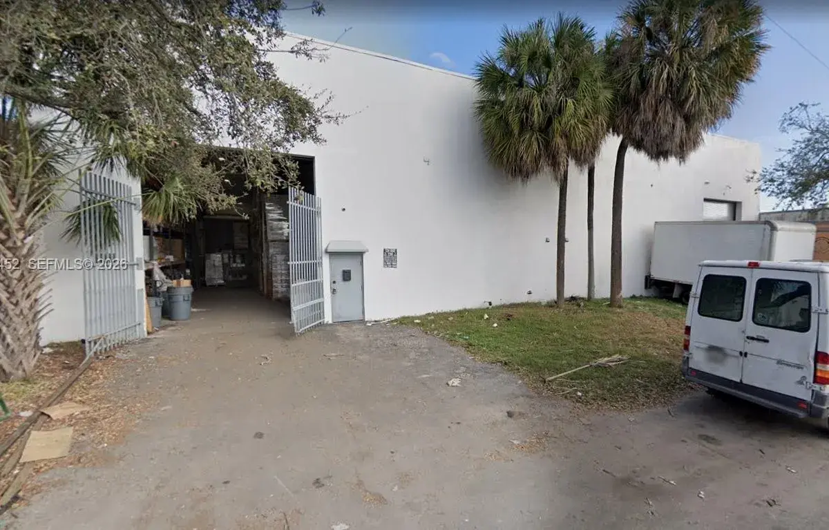 806 NW 8th Ave, Fort Lauderdale FL 33311