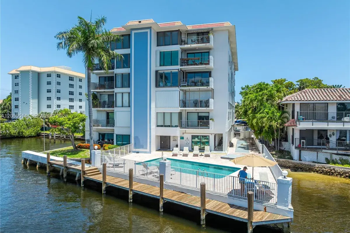 1839 Middle River Dr # 501, Fort Lauderdale FL 33305