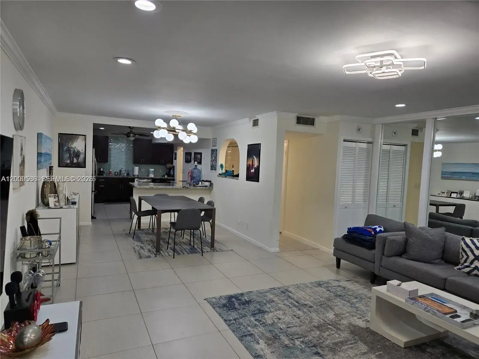 295 Jacaranda Dr # 20, Plantation FL 33324 photo 4