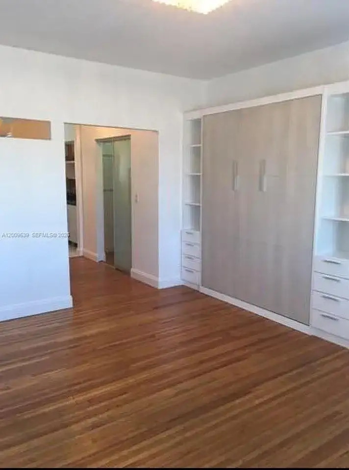 503 74th St # B3, Miami Beach FL 33141 photo 2