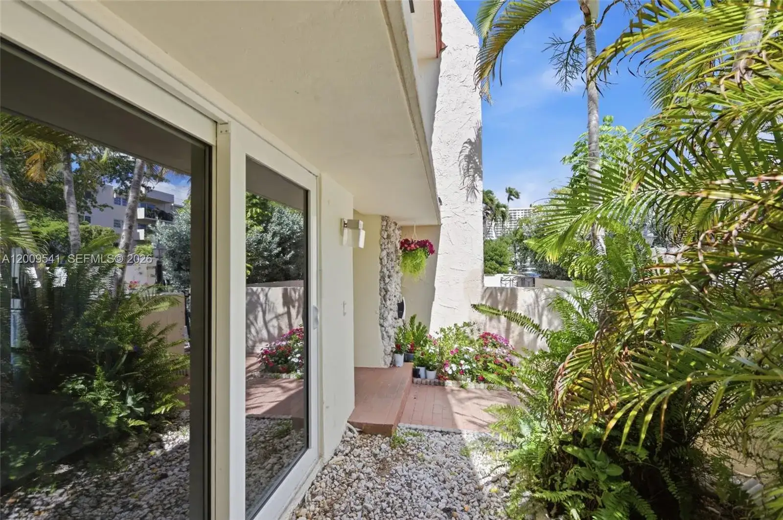 3819 170th St # 1, North Miami Beach FL 33160 photo 3